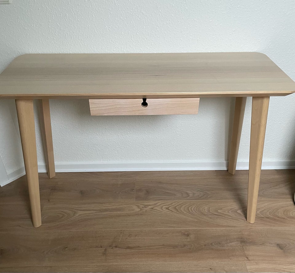 Skrivebord, Ikea, b: 118 d: 45 h: 775