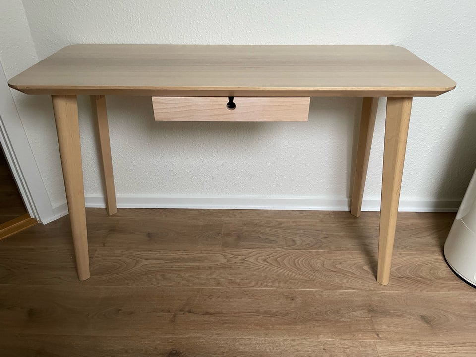 Skrivebord, Ikea, b: 118 d: 45 h: 775