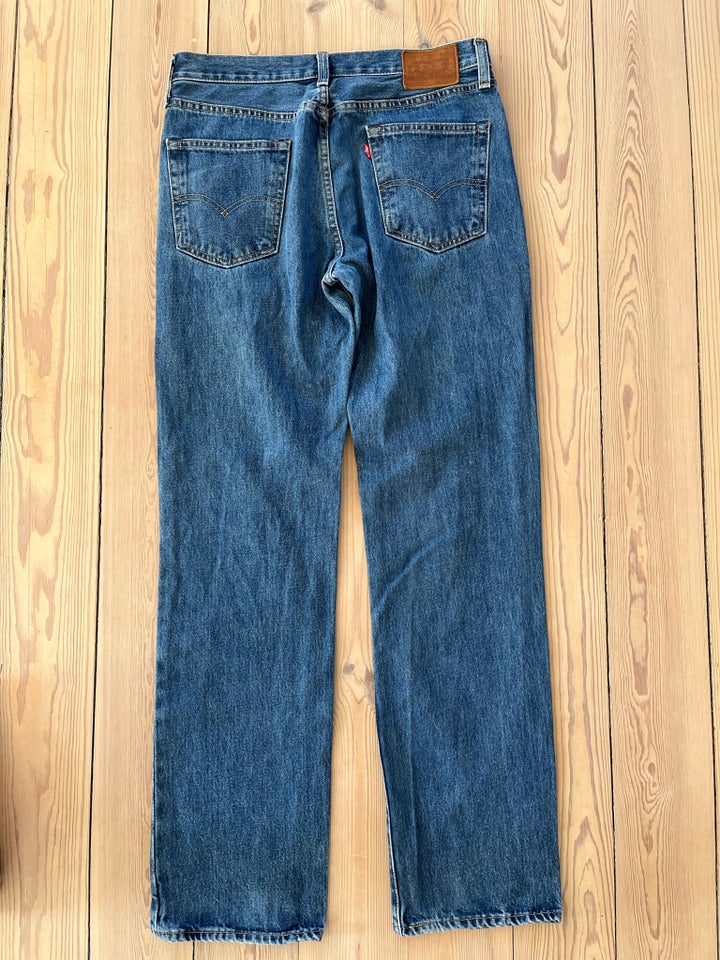 Bukser, Levi Strauss, str. 32