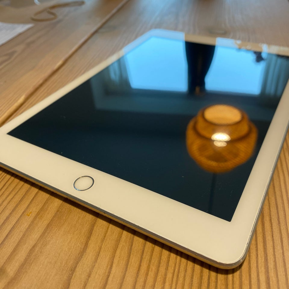 iPad 5, 32 GB, hvid