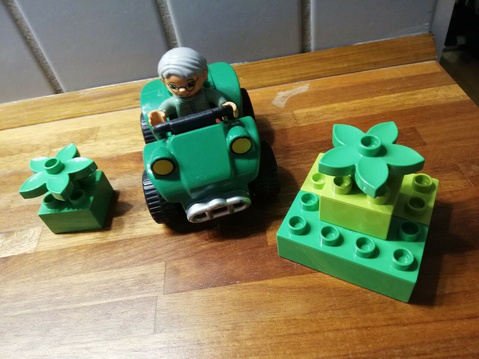 Lego Duplo Grøn bil med dame og