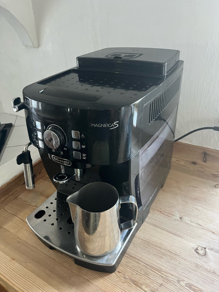 Kaffe maskine DeLonghi /