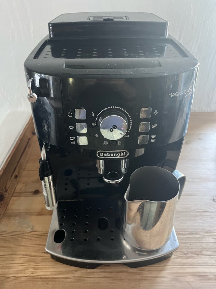 Kaffe maskine DeLonghi /