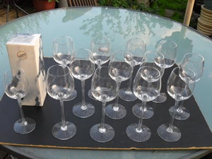 Glas 12 RØDVIN + 1 HVIDVIN