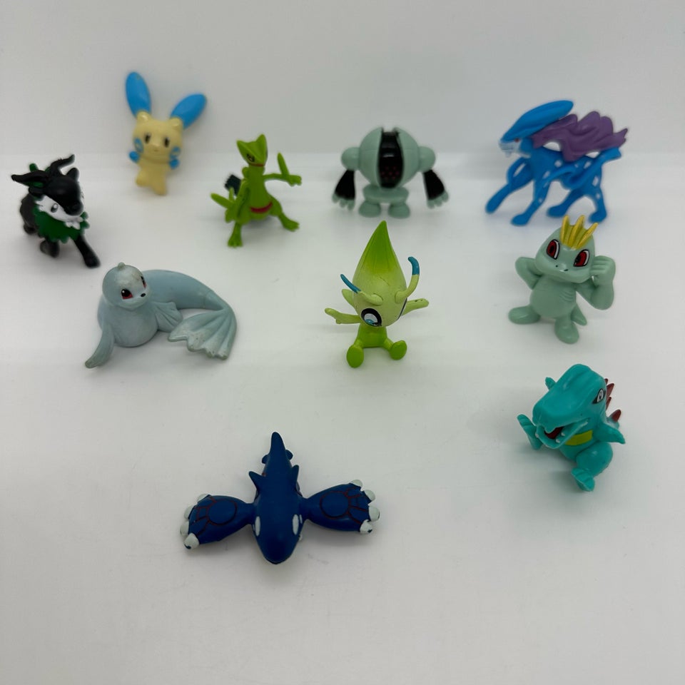 Samlekort 10 stk pokemonfigurer