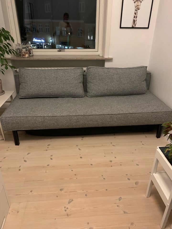 Sovesofa, Innovation Living, b: 94