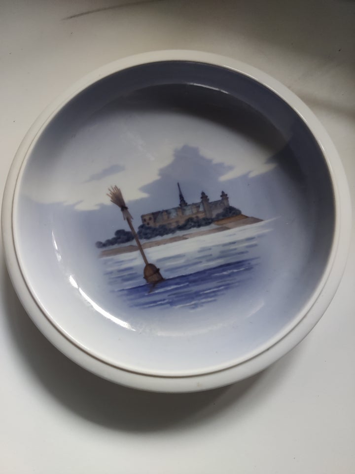 Porcelæn, Skål/fad, Royal