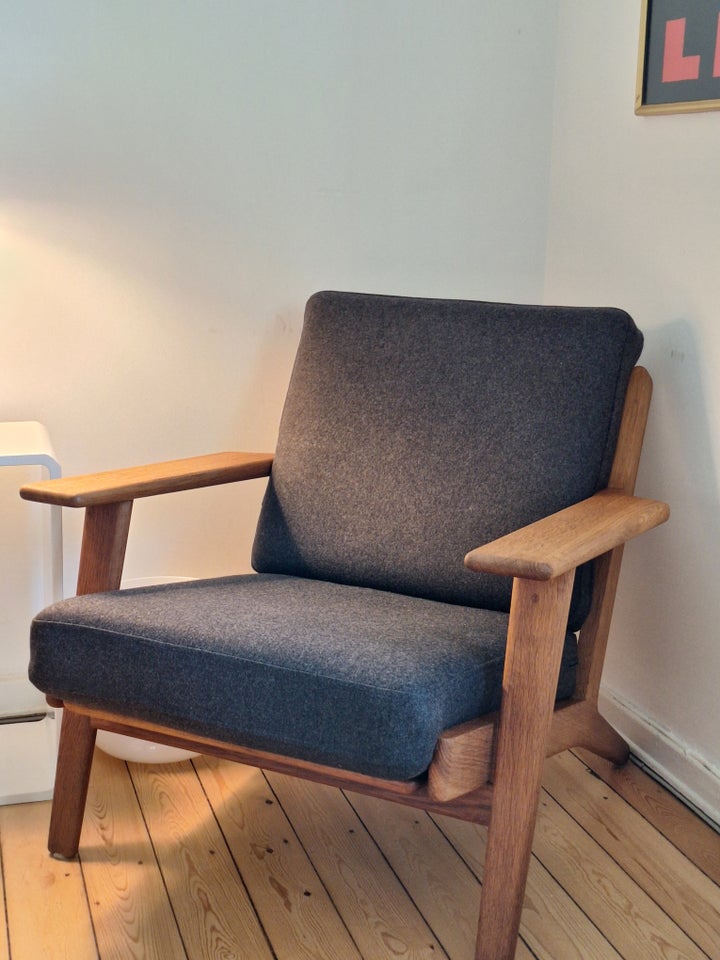 Hans J. Wegner, GE290, Lænestol