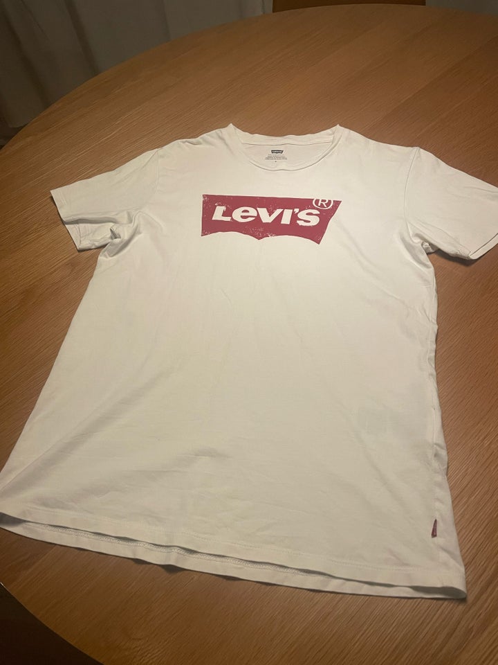 T-shirt, Levis , str. M