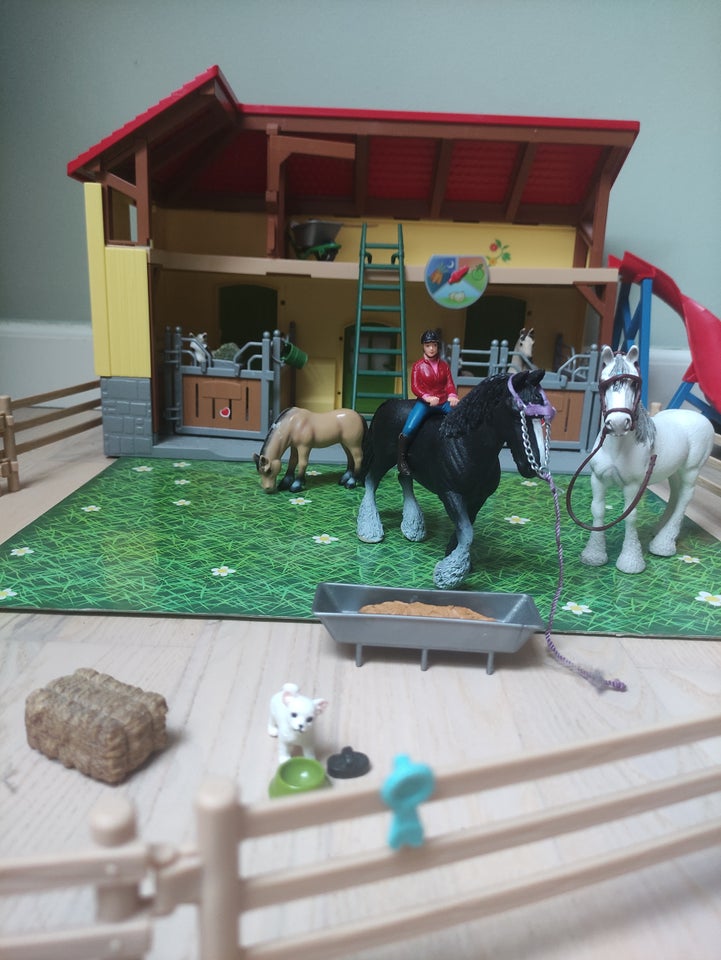 Bondegård Hestestald Schleich