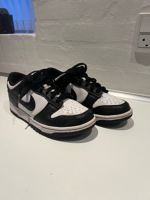 Sneakers, NIKE, str. 39