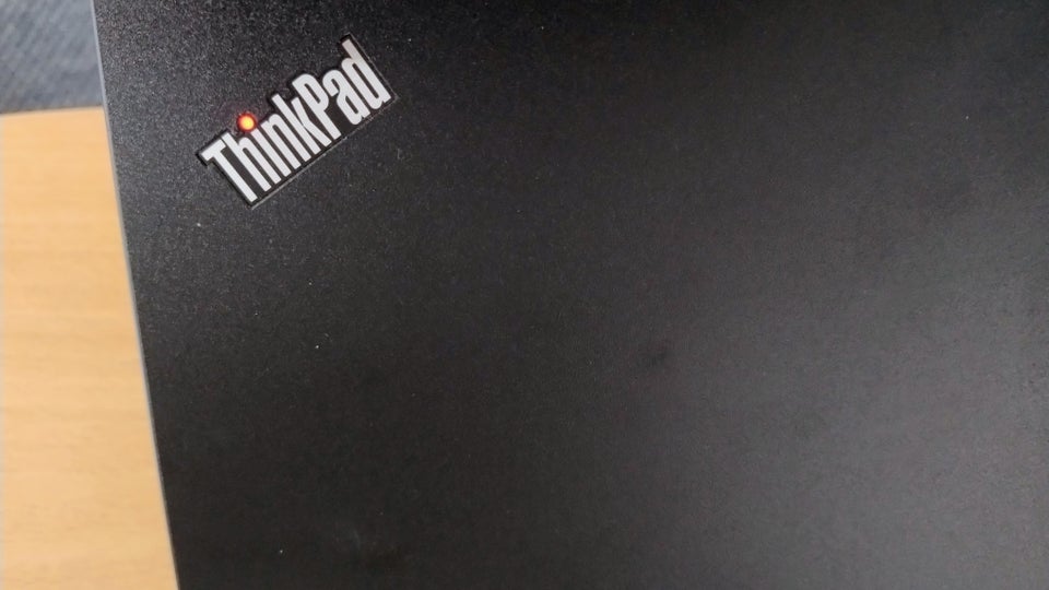 Lenovo THINKPAD T490 CORE