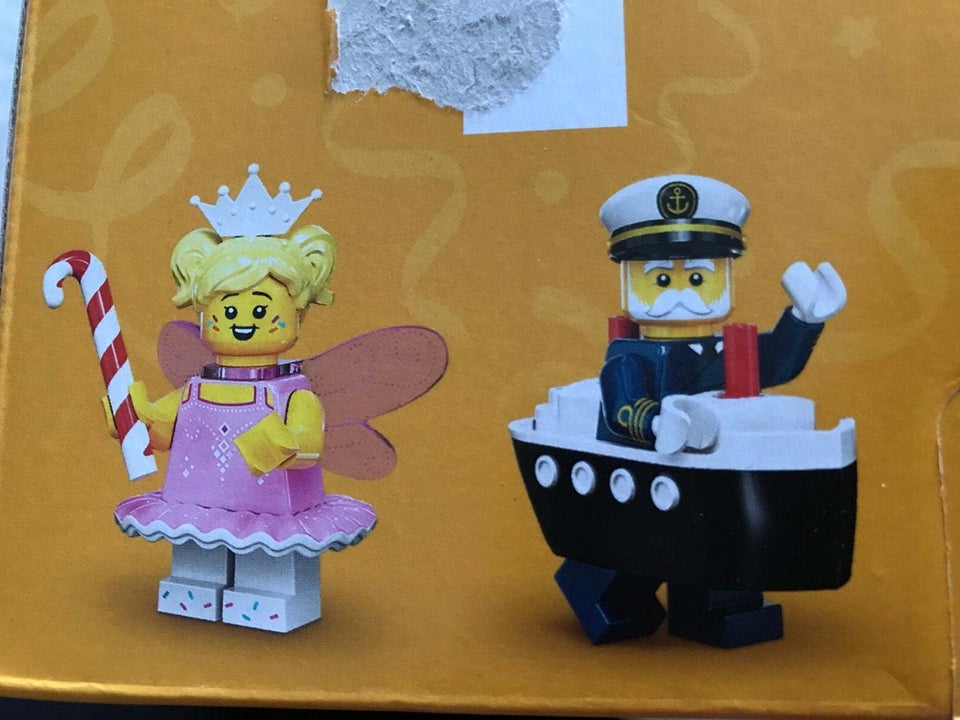 Lego Minifigures 71034