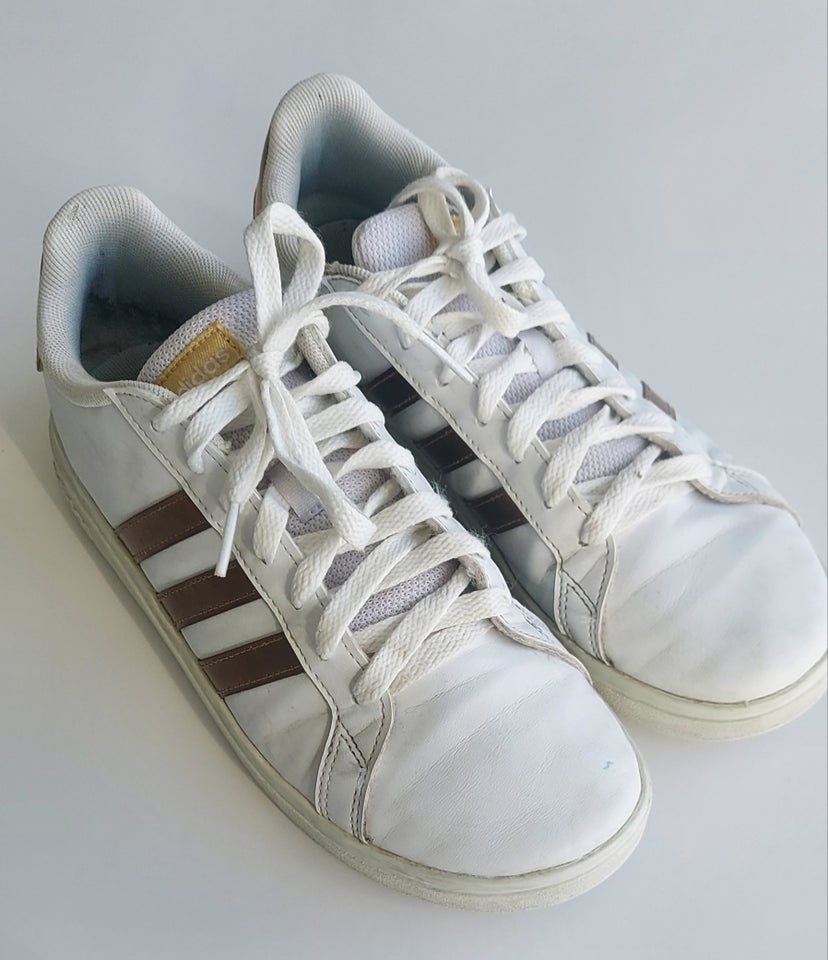 Sneakers, Adidas, str. 39