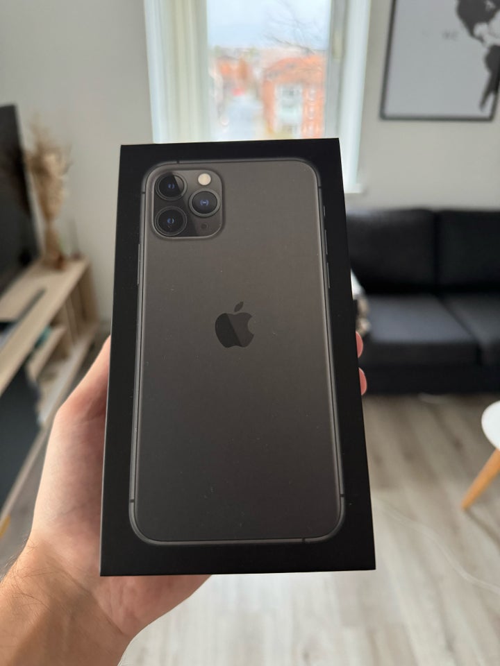 iPhone 11 Pro, 256 GB, sort