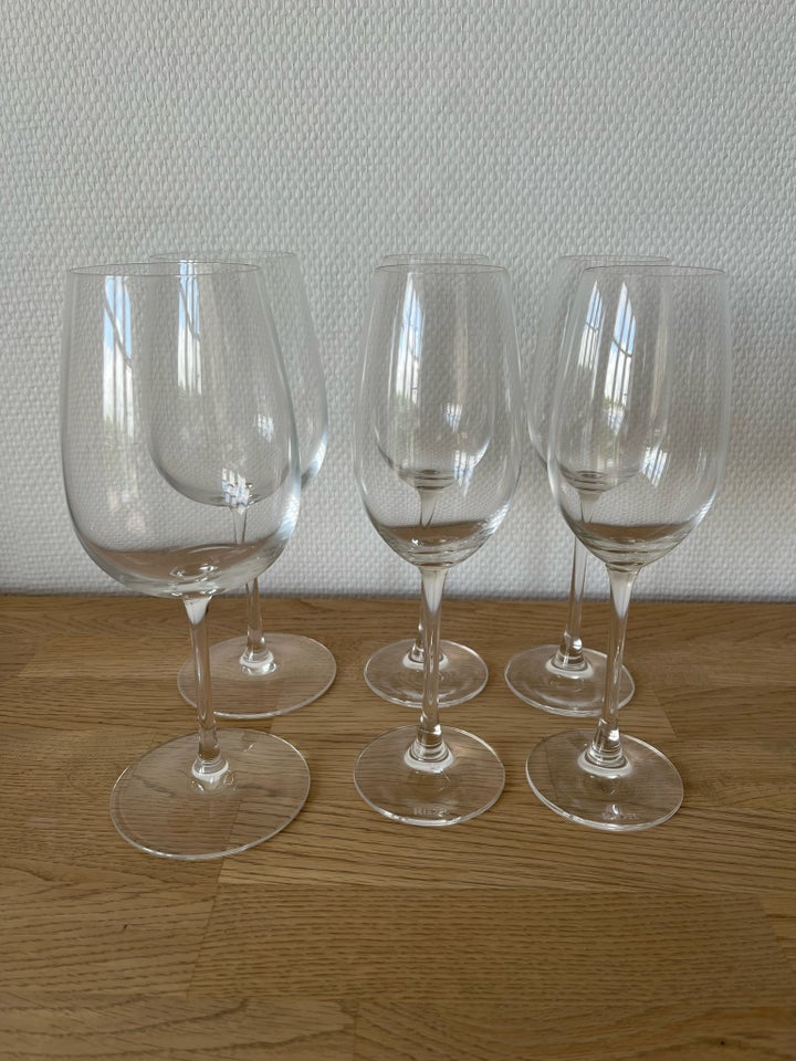 Glas 2 rødvinsglas + 4