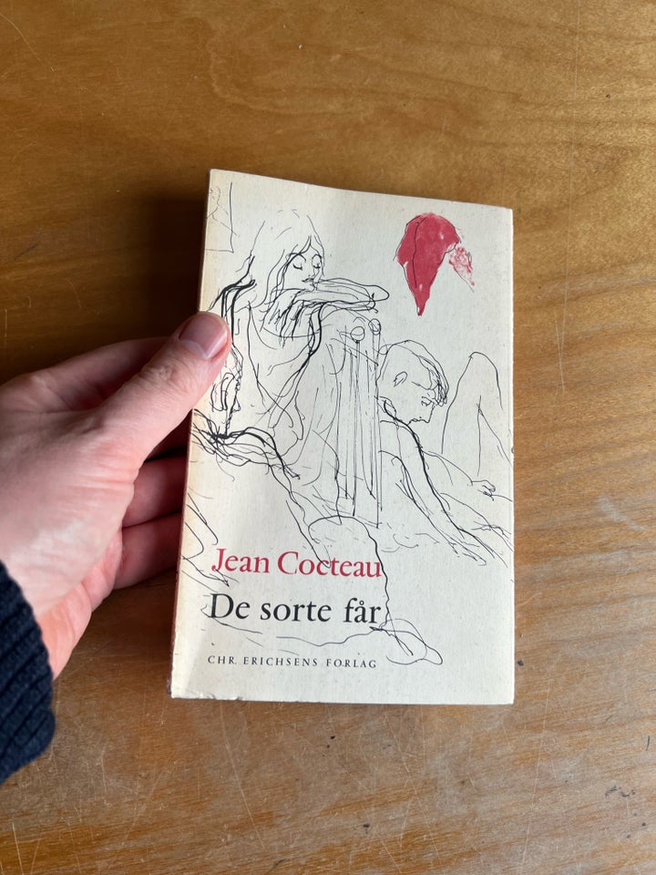 De sorte får Jean Cocteau genre: