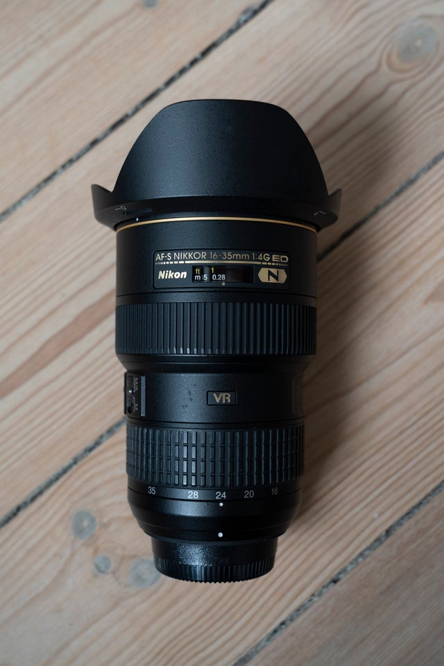 AF-S Nikkor 16-35mm f4G ED VR Nikon