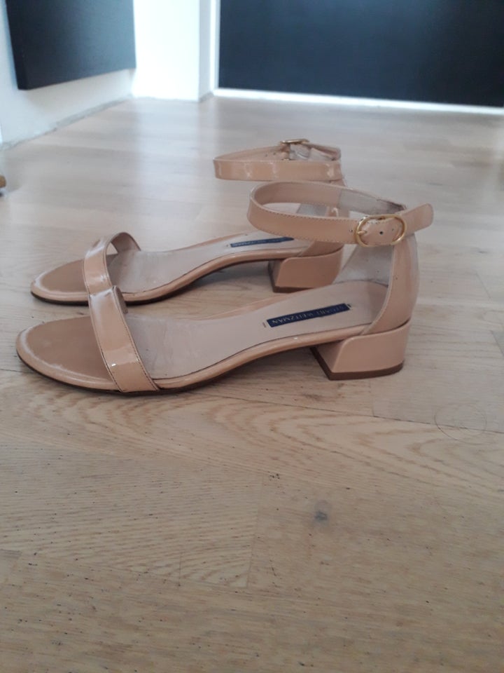 Sandaler, str. 39, Stuart Weitzman