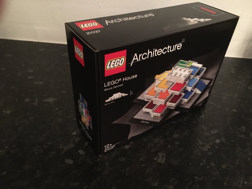 Lego Architecture 21037