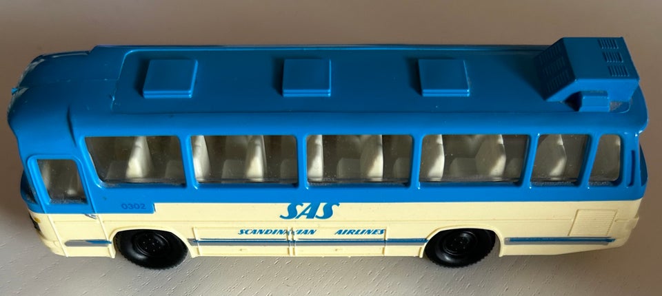 SAS bus Mercedes Benz O302