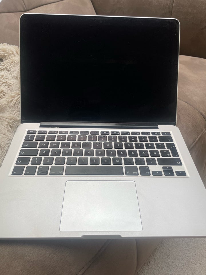 MacBook Pro MacBook Pro Retina 13