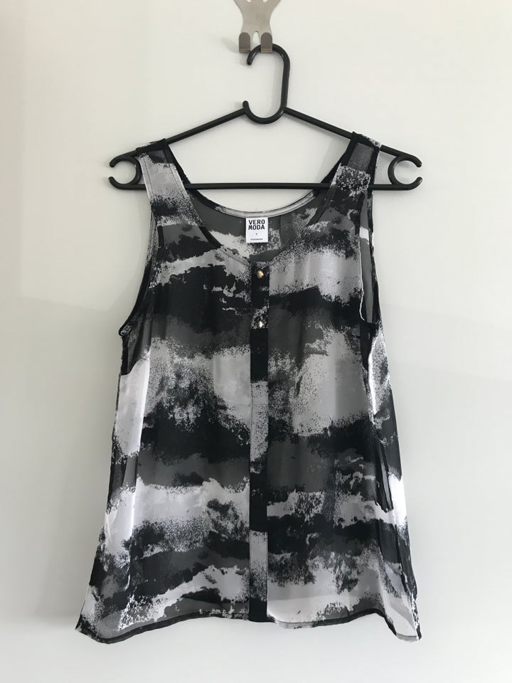 Top, Vero Moda, str. 36