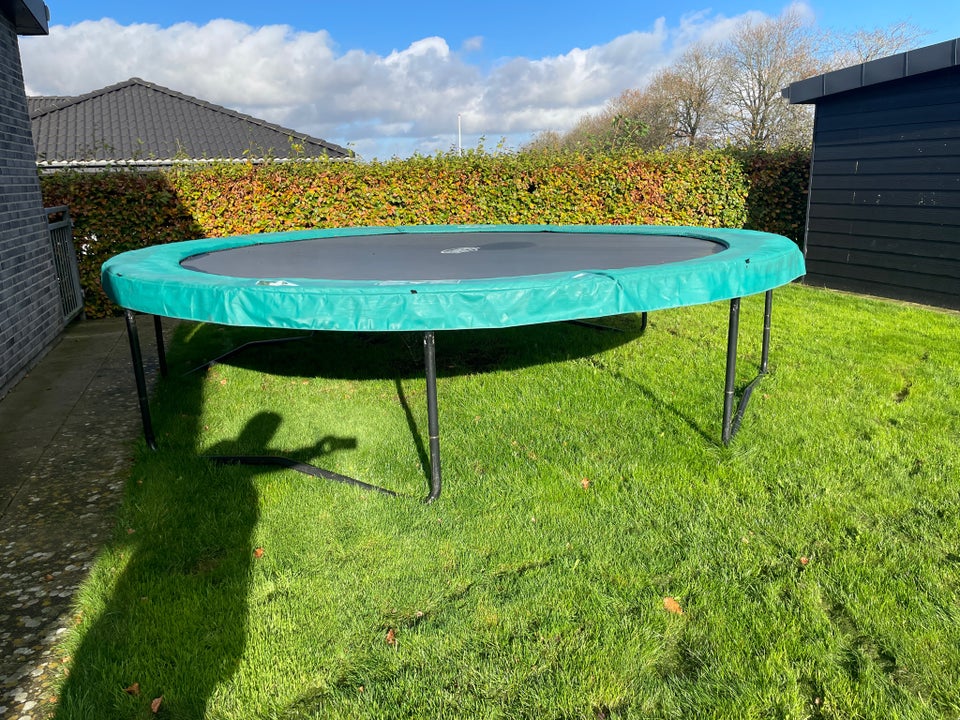 Trampolin, Berg Champion 430