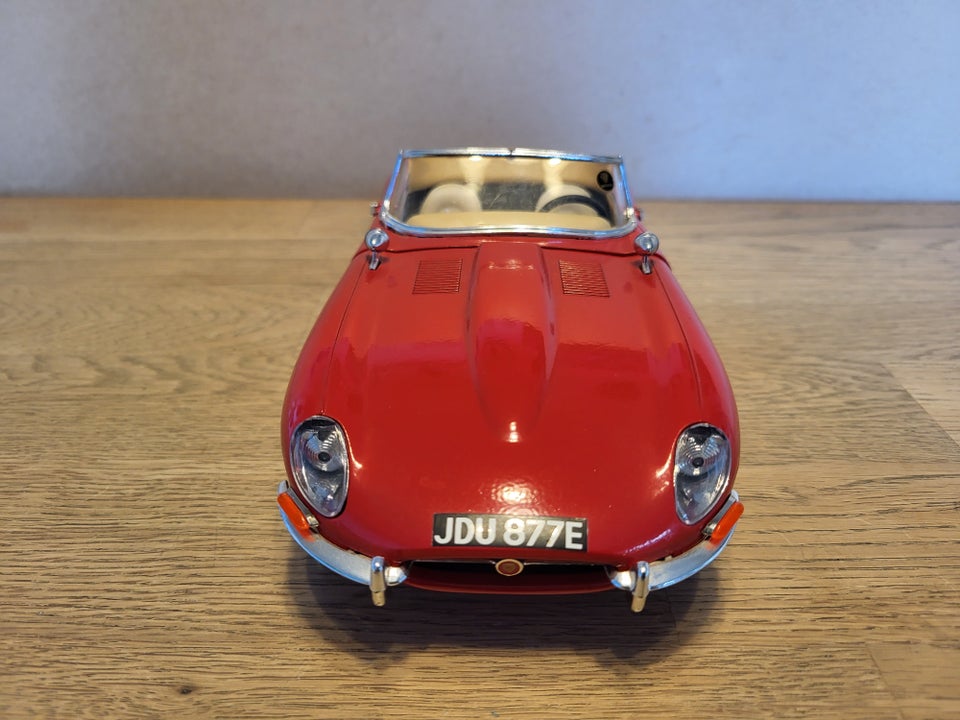 Modelbil, Jaguar Cabriolet 1961,