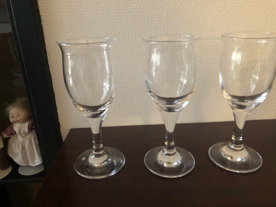 Glas, Holmegård, Ideelle