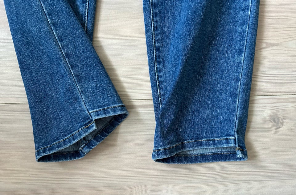 Jeans, FRANSA, str. 33