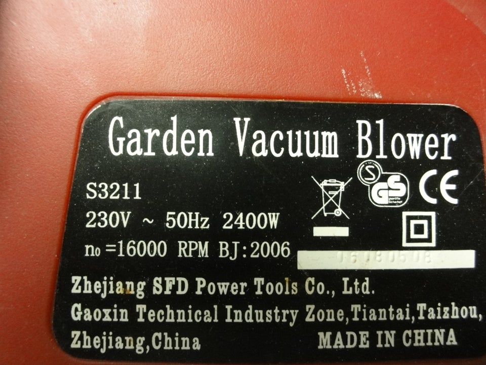 Løvblæser, Garden vacuum blower