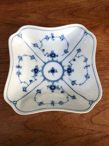 Porcelæn Salatfad Royal