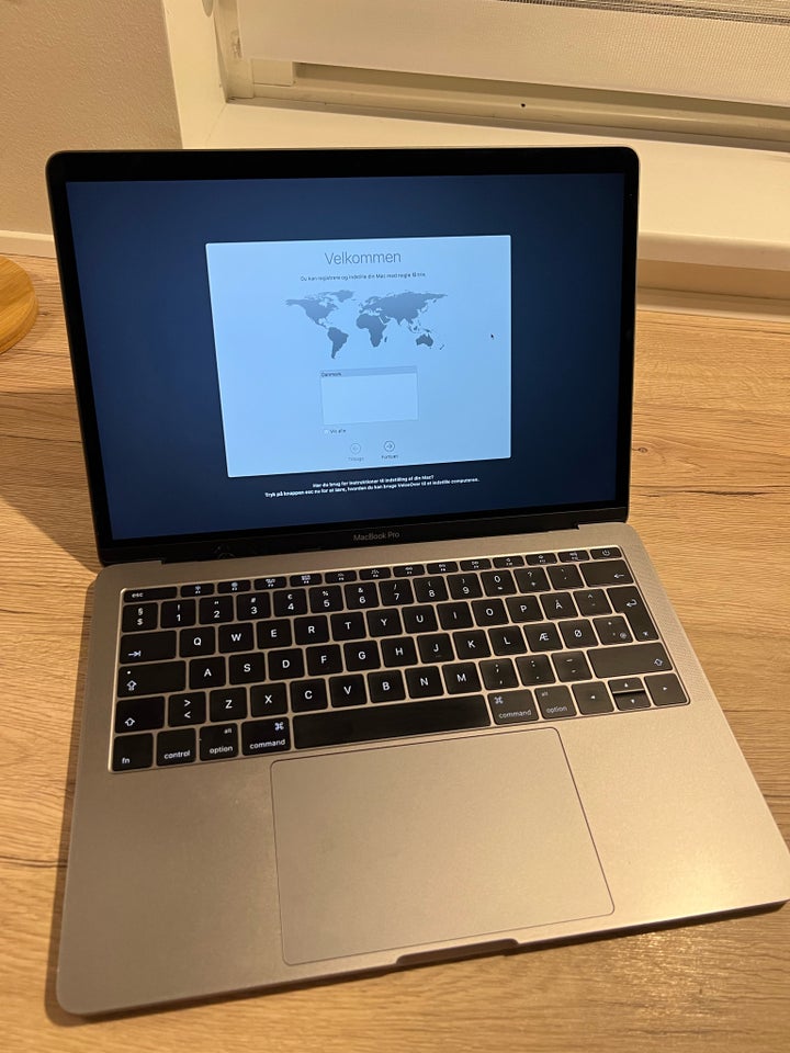 MacBook Pro, 13-inch, 2016