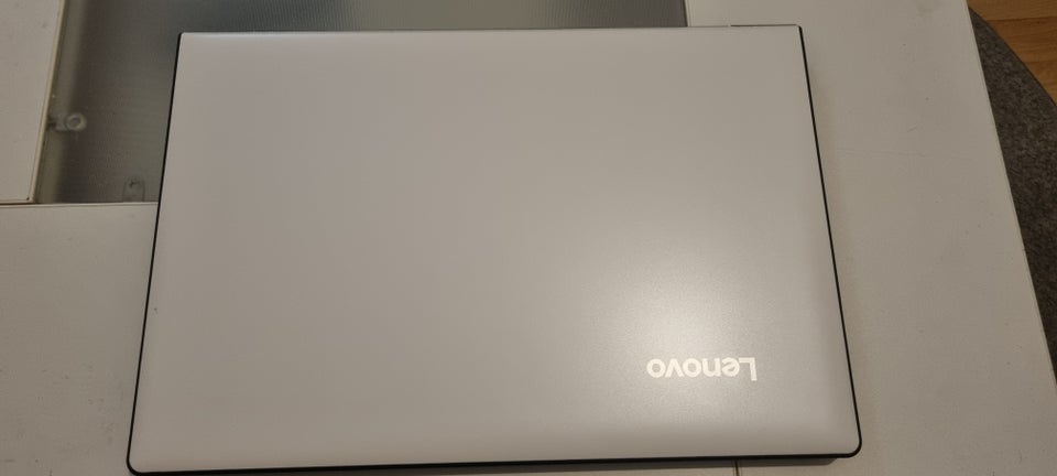 Lenovo Lenovo Ideapad (Sølv),