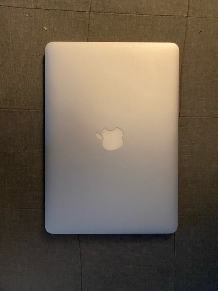 MacBook Pro A1502 24 GHz