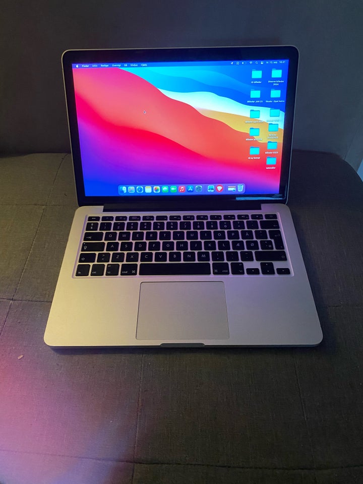 MacBook Pro A1502 24 GHz