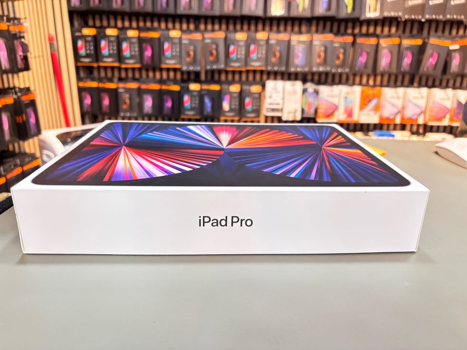 iPad Pro 5, 128 GB, sort