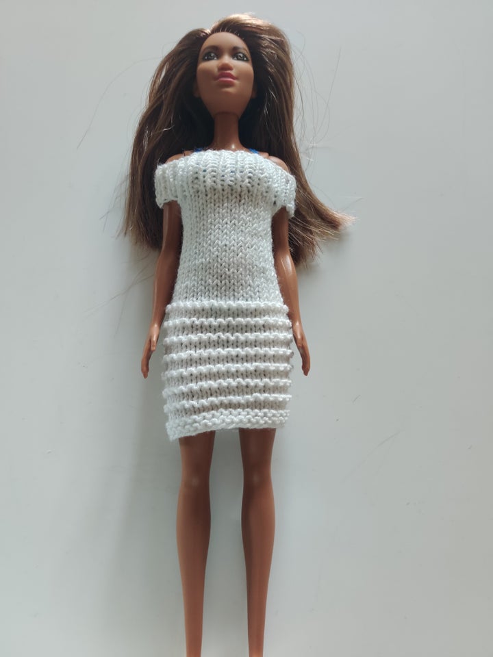 Dukketøj, Hjemmestrikkede Barbie