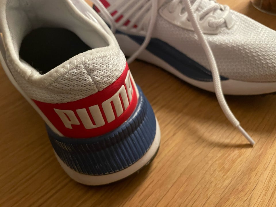 Sneakers, str. 36, Puma