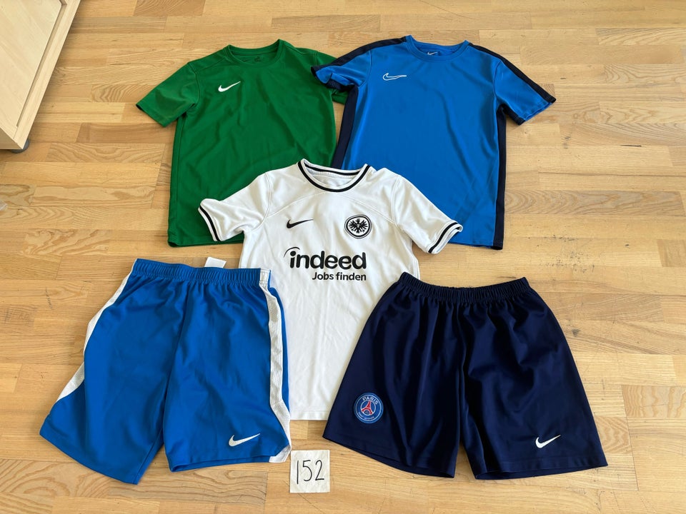 Sportstøj  Nike