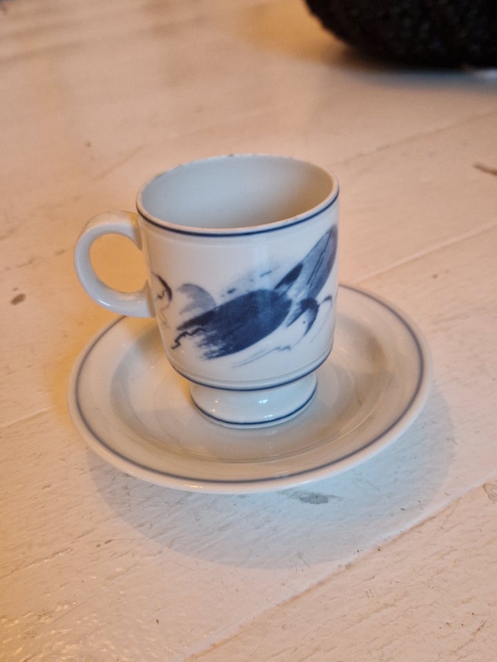 Porcelæn, Tekop med underkop og