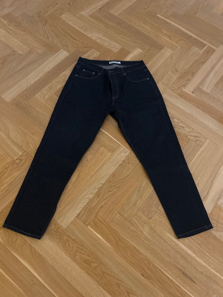 Jeans, BLS Hafnia, str. 34