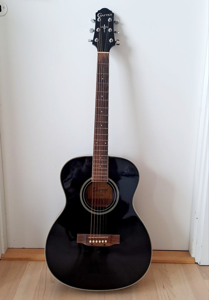 Western, Crafter HT - 24 BK Silver