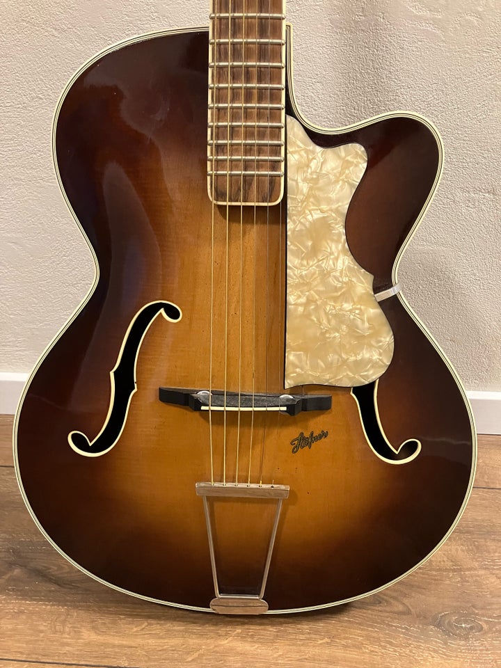 Jazz, Höfner 456