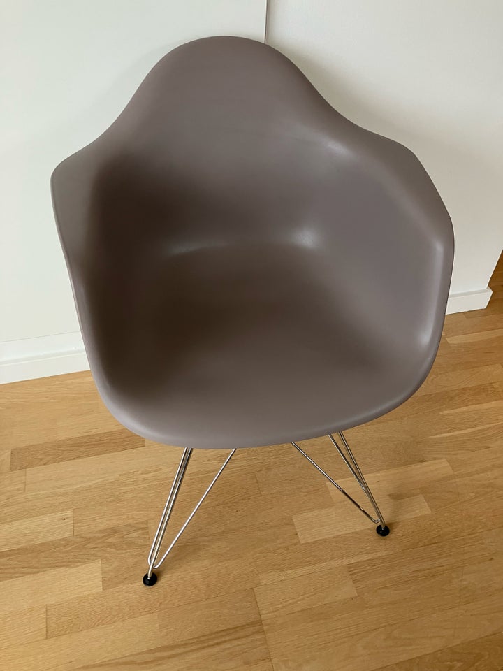 Spisebordsstol, Vitra Eames Chair