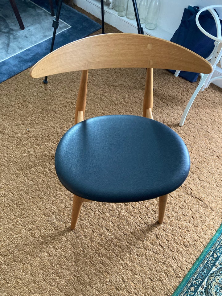 Hans J. Wegner, stol, CH33