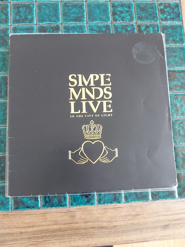 LP, Simple minds, Live in the city of