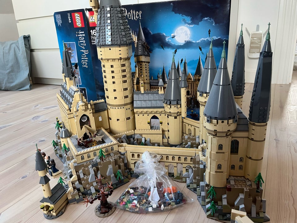 Lego Harry Potter, Hogwarts Castle