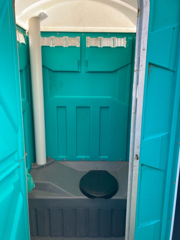 Toilet, Poly Portables